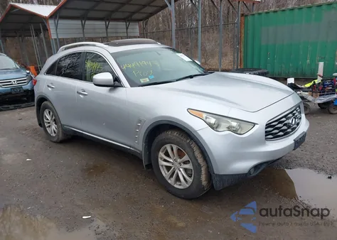 2010 Infiniti Fx35 z USA, uszkodzony, nr VIN JN8AS1MW5AM852295